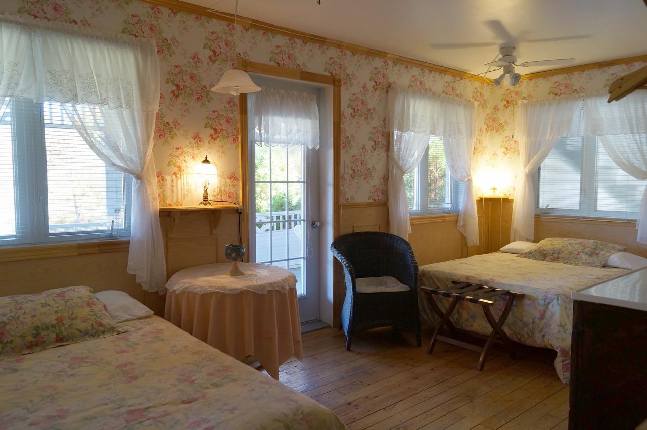 Auberge Des Cevennes LʼAnse-Saint-Jean Zewnętrze zdjęcie